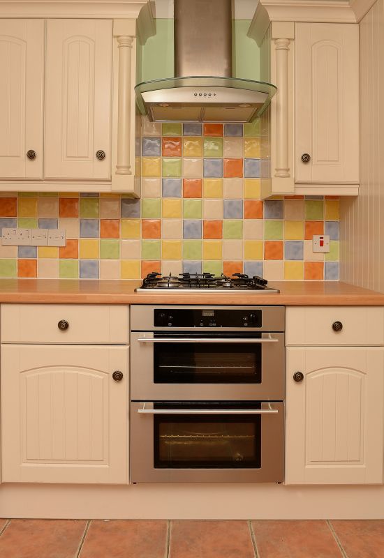 Kitchen Tile Backsplash